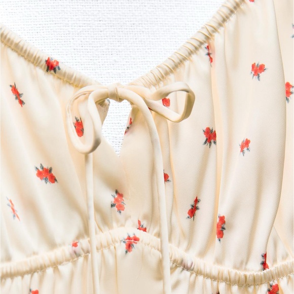 NWT - Zara Women Satin Dress - Picture 4 of 6